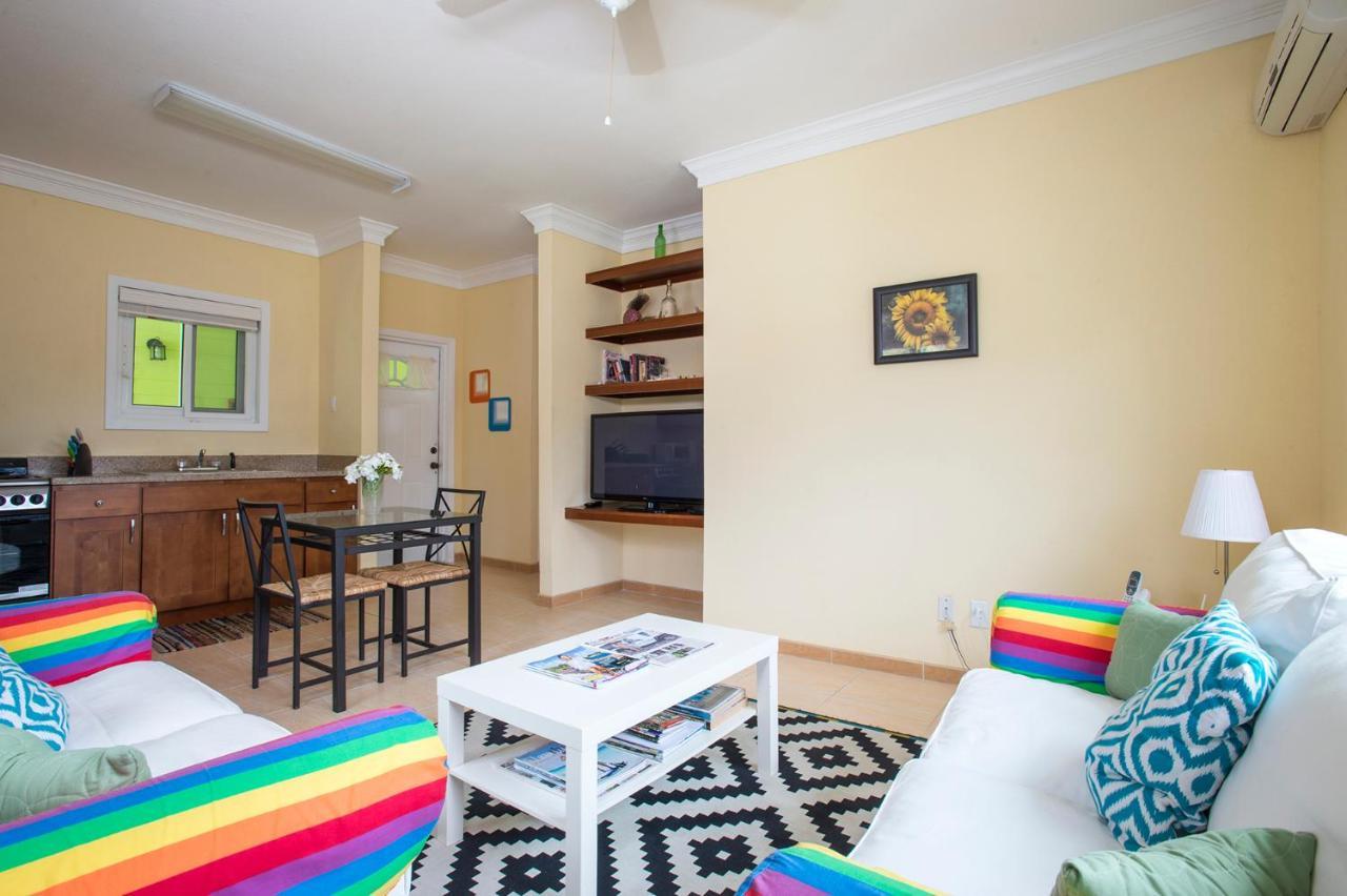 Sir Charles Guest House Palmetto Point Екстер'єр фото
